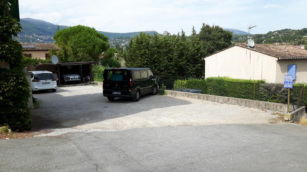 Auberge Les Aromes Grasse Eksteriør billede