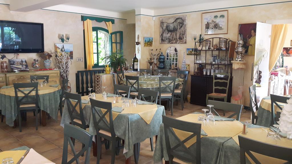 Auberge Les Aromes Grasse Eksteriør billede